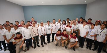 Eduardo Ramírez consolida trabajos en favor de la educación