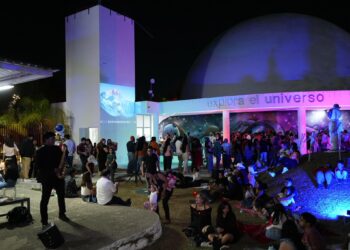 Bajo las estrellas, Tuxtlecos celebraron el amor