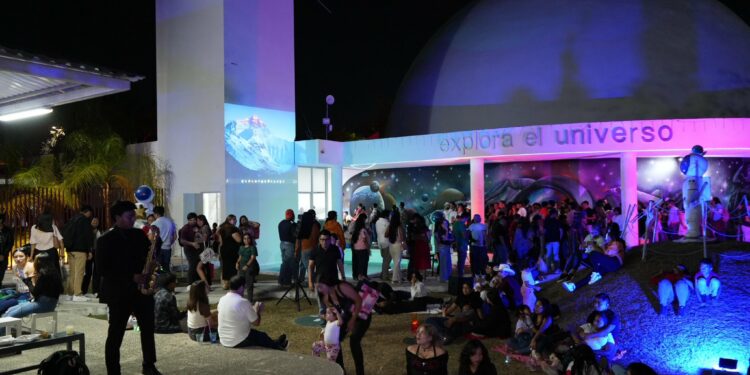 Bajo las estrellas, Tuxtlecos celebraron el amor