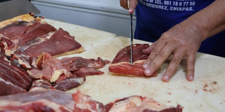 Bajan ventas de carne