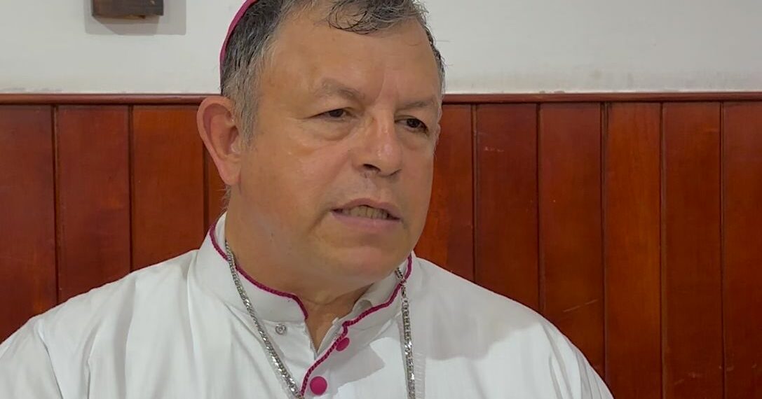 Iglesia llama a orar por la paz del país