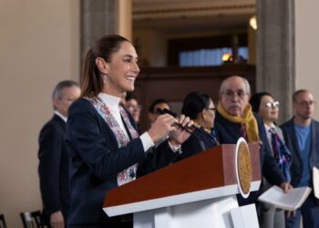 Claudia Sheinbaum propone eliminar plurinominales