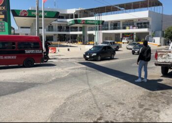 Colonos de Patria Nueva exigen reapertura de crucero o construcción de puente peatonal