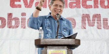 Carlos Morales con altas insignias buscará Tuxtla Gutiérrez