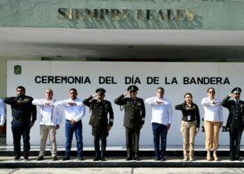Tapachula honra la Bandera de México: Yamil Melgar