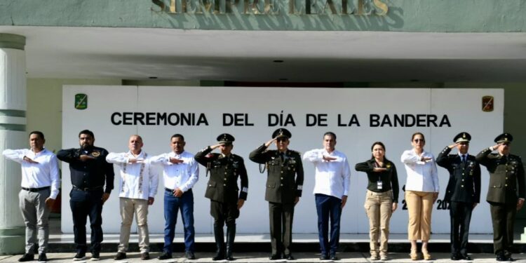 Tapachula honra la Bandera de México: Yamil Melgar