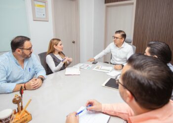 En la reunión también se concretó la programación de nuevas actividades culturales y deportivas para el año 2026.