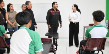 Eduardo Ramírez fortalece conectividad y educación en Chiapa de Corzo