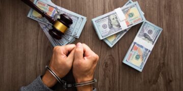 Colaboraciones Institucionales para Combatir el Lavado de Dinero