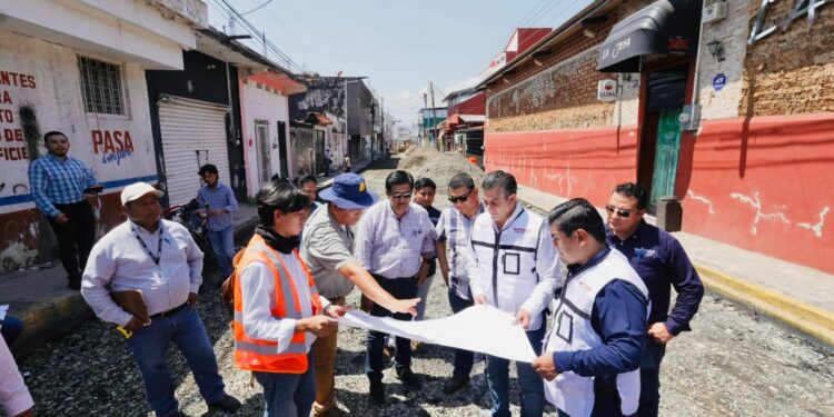 «CONSTRUIMOS UNA CIUDAD MAS DIGNA PARA LOS TAPACHULTECOS»: YAMIL MELGAR.
