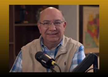 El caballero que escribe con el alma. Juan Carlos Gómez Aranda: trayectoria, pluma y vocación chiapaneca