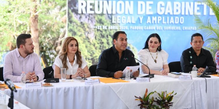 HUMANISMO Y RESPONSABILIDAD. Eduardo Ramírez convoca a su gabinete