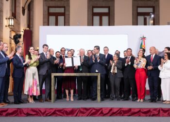 ACUERDO HISTÓRICO. México refuerza su industria siderúrgica