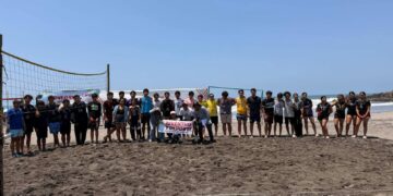 ¡El deporte se vive en la playa!