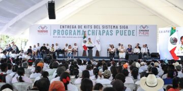 EDUARDO RAMIREZ AGUILAR. Impulsa a la alfabetización