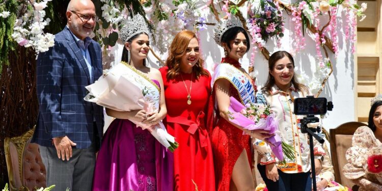 156 AÑOS DE FIESTA. Sandra Melisa abre la Feria de Primavera en San Cristóbal