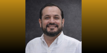 ¿Será que ya es licenciado?