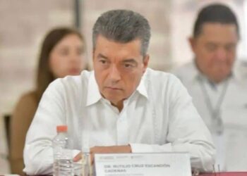 EL CÓNSUL QUE VALE COMO TESTIGO. Rutilio Escandón en Miami: no es el objetivo. Es la llave.