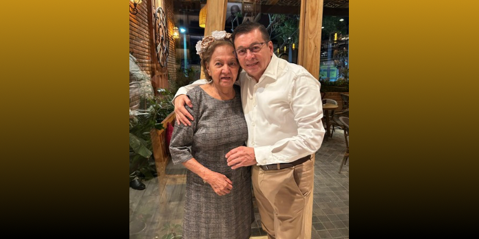 TE RECORDAREMOS SIEMPRE. Doña Yolanda: la que sostuvo sin que nadie lo viera