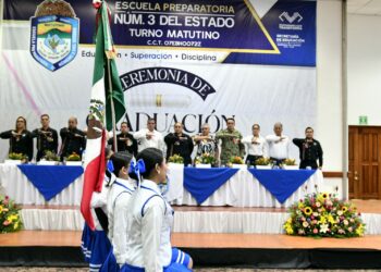 Yamil Melgar reconoce a las nuevas generaciones que construirán el futuro de Tapachula