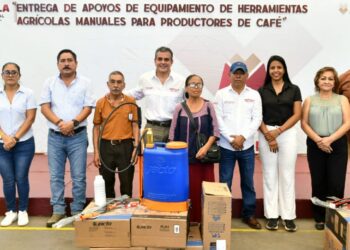 Yamil Melgar fortalece la cafeticultura con apoyos a productores