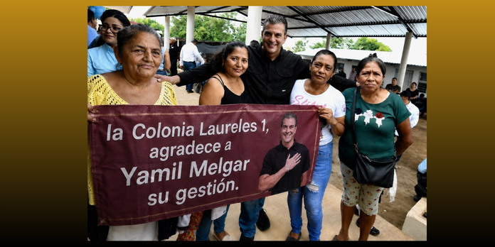 Habitantes de la colonia Laureles agradecen a Yamil Melgar obra de pavimentación integral