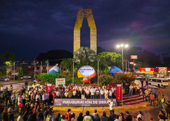 Yamil Melgar entrega rehabilitación integral de la Glorieta Bonanza