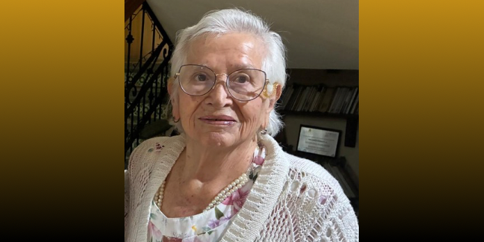 En memoria de Angélica Figueroa Cano, viuda de Altúzar