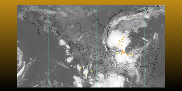 Dos zonas con potencial ciclónico provocarán lluvias intensas en Chiapas y otros estados